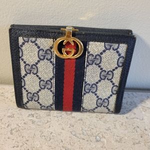 Vintage Women's Gucci  Folding Wallet